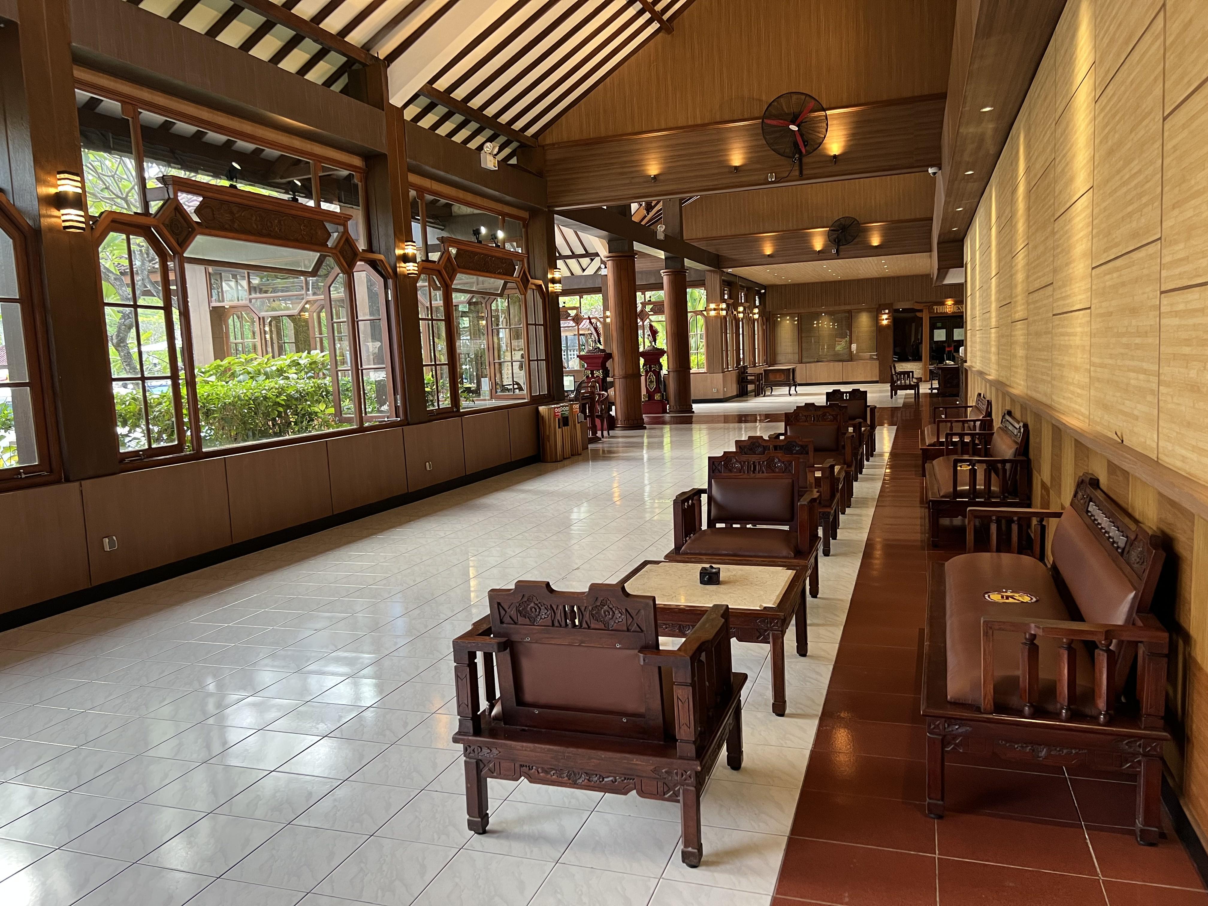 קוטה לומבוק Grand Istana Rama Hotel מראה חיצוני תמונה