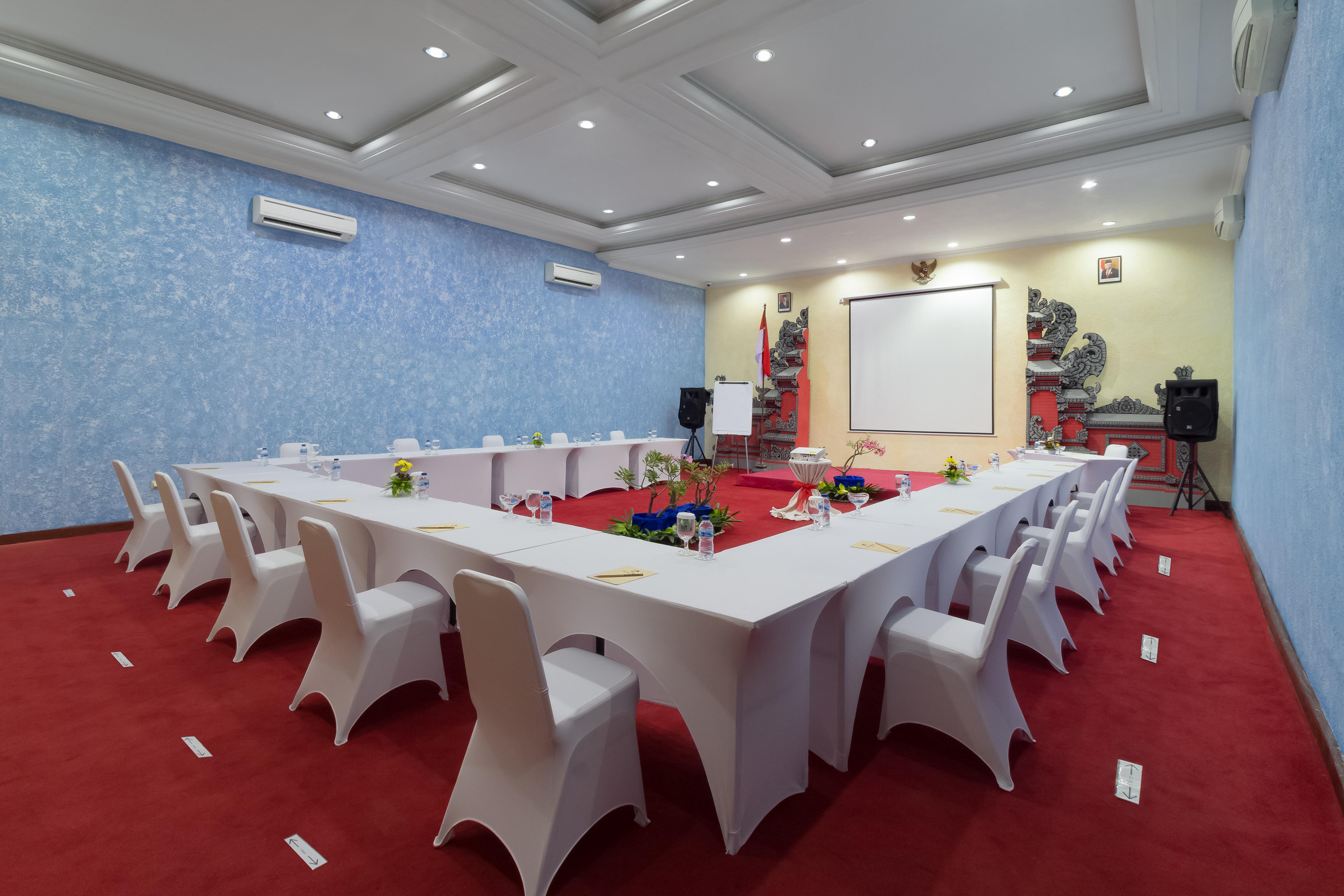 קוטה לומבוק Grand Istana Rama Hotel מראה חיצוני תמונה