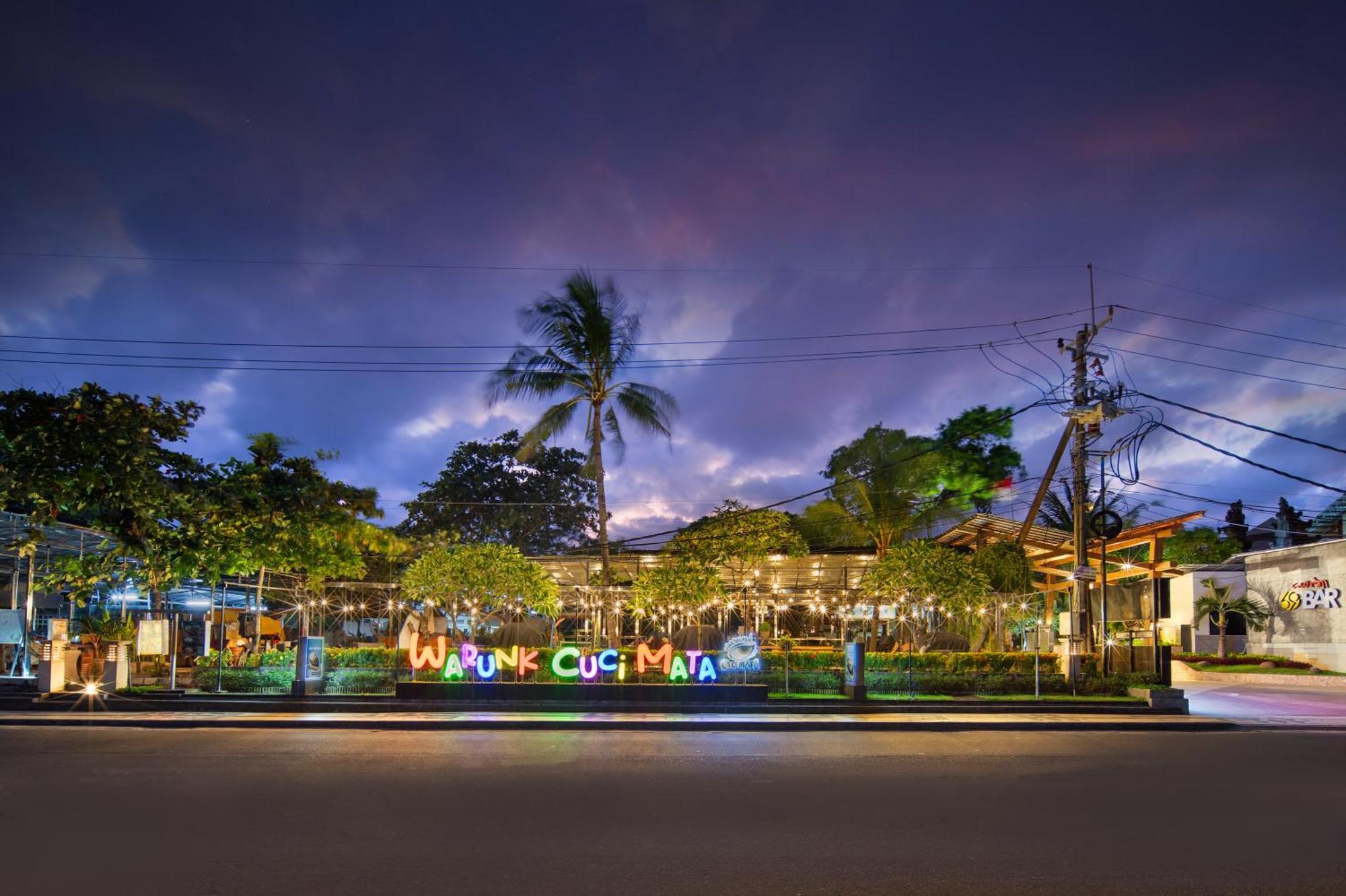 קוטה לומבוק Grand Istana Rama Hotel מראה חיצוני תמונה