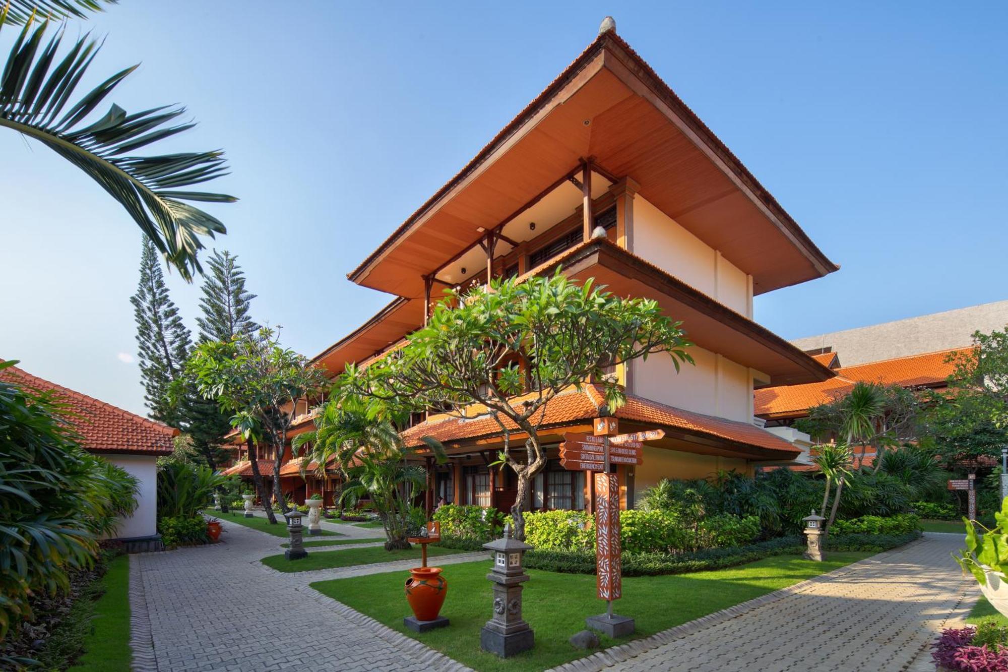 קוטה לומבוק Grand Istana Rama Hotel מראה חיצוני תמונה